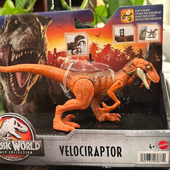 Jurassic World legacy collection Velociraptor slashing action Dinosaur Dino - Picture 1 of 9